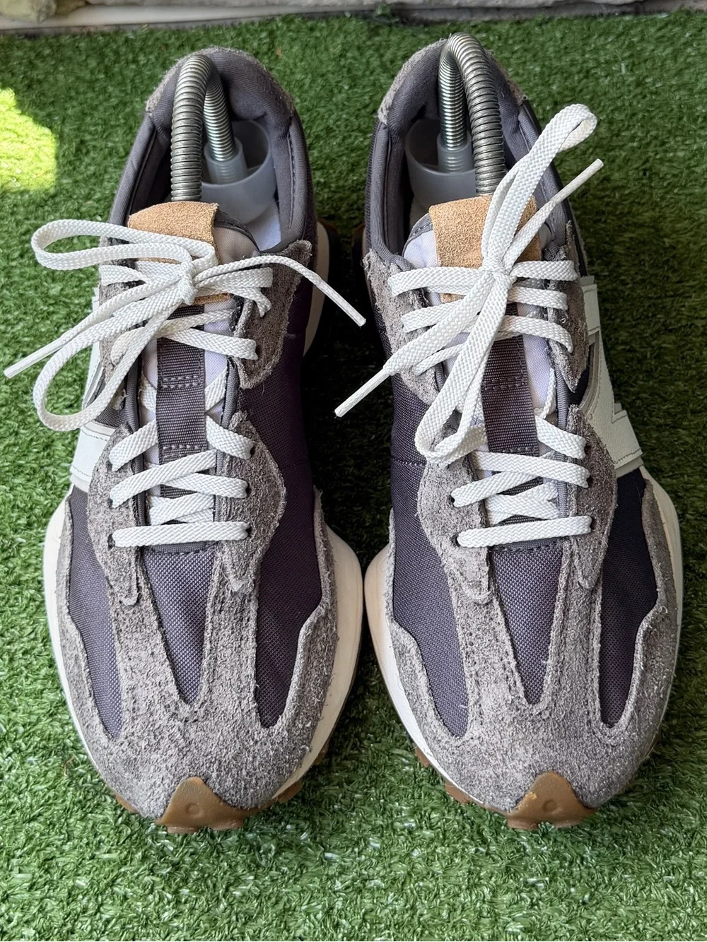 New Balance 327 Magnet/White Womens Running Sneakers